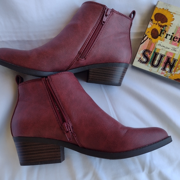 BRAND NEW KIM ROGERS SIZE 61/2 - Picture 2 of 4